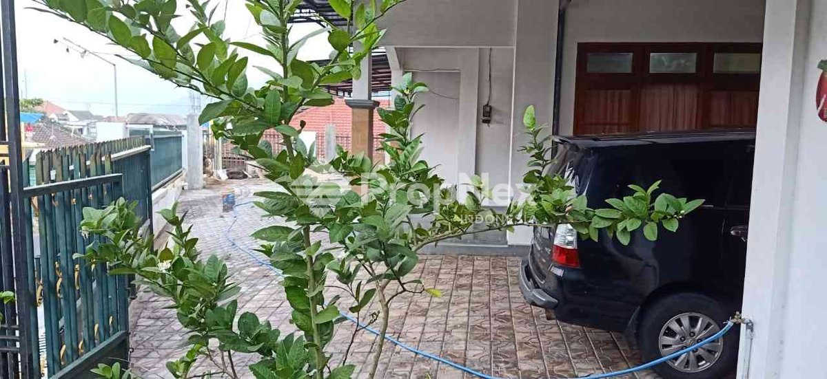 Dijual Villa Batu Malang Jl Kenanga — foto 3
